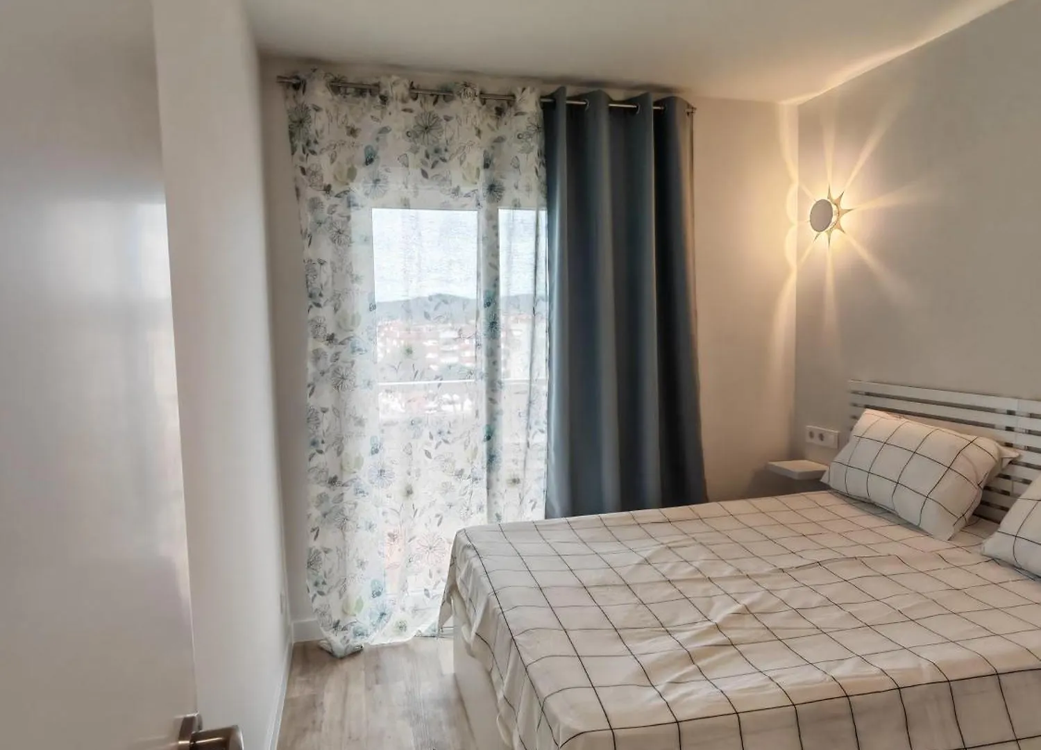 Apartament With Sea View Lloret de Mar Lägenhet